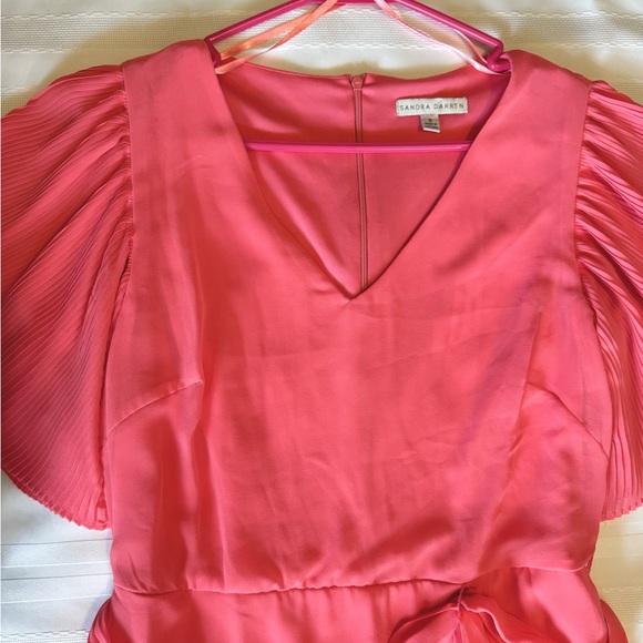 Sandra Darren Bright Pink Summer Flowy Style Dress Size 6 EUC - Picture 3 of 7